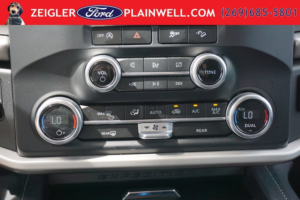 Used 2024 Ford Expedition XLT AWD/4WD image 23
