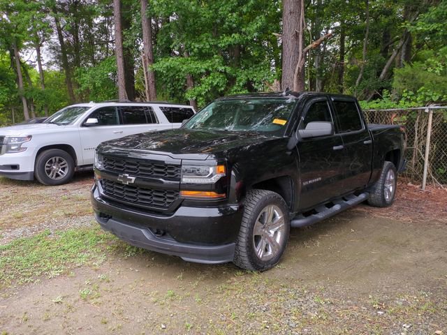 Used 2018 Chevrolet Silverado 1500 Custom w/ Custom Value Package AWD/4WD image 6