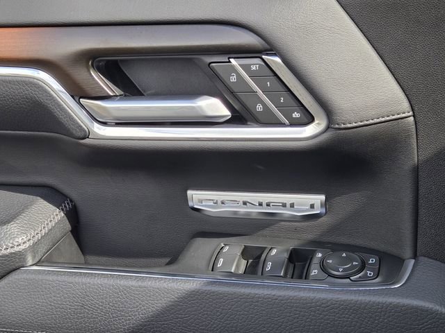 Used 2025 GMC Sierra 1500 Denali AWD/4WD image 30