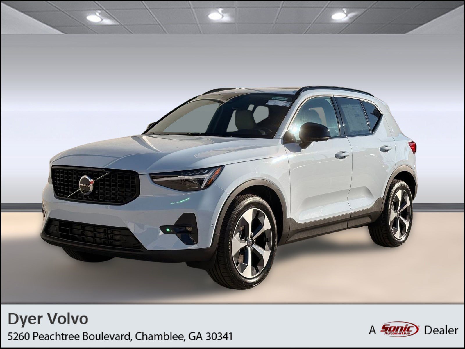 New 2026 Volvo XC40 B5 Plus w/ Protection Package Premier