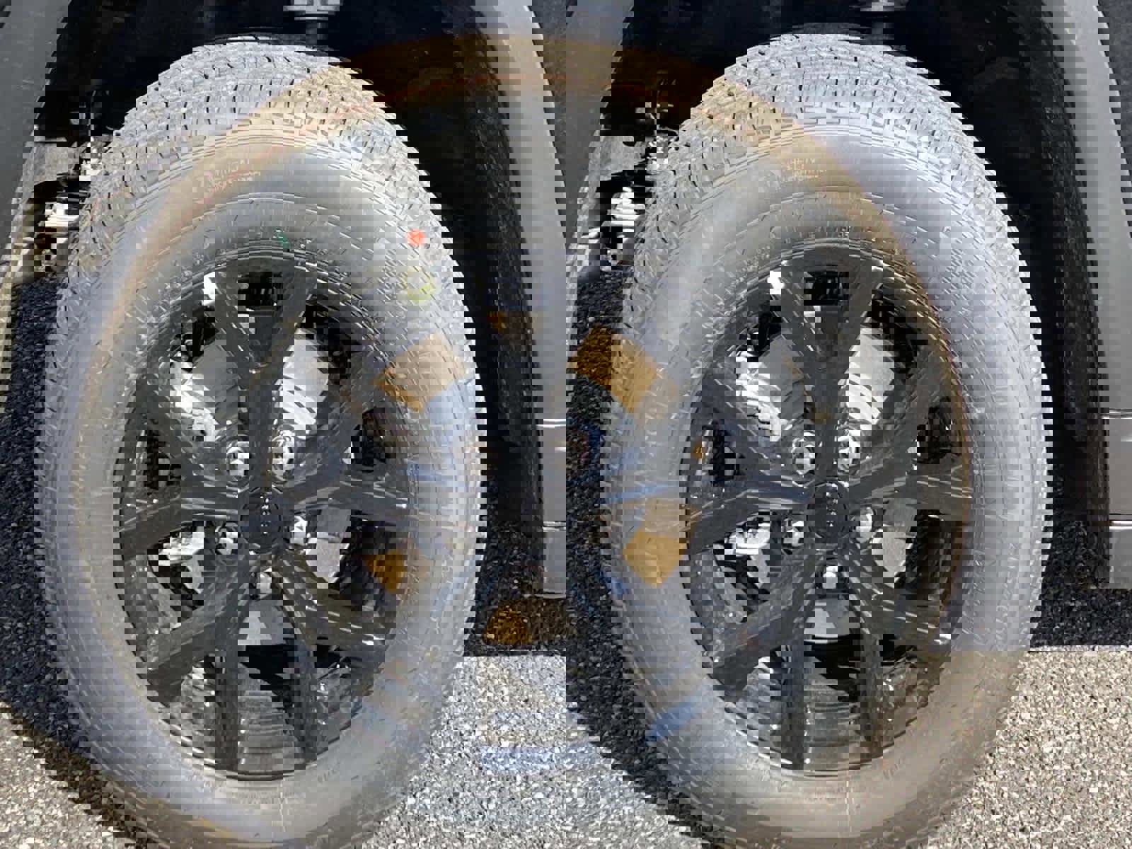 New 2026 Jeep Grand Cherokee Altitude image 3