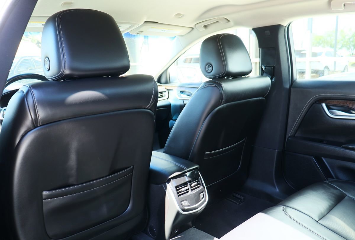 Used 2018 Cadillac XTS Luxury FWD image 31