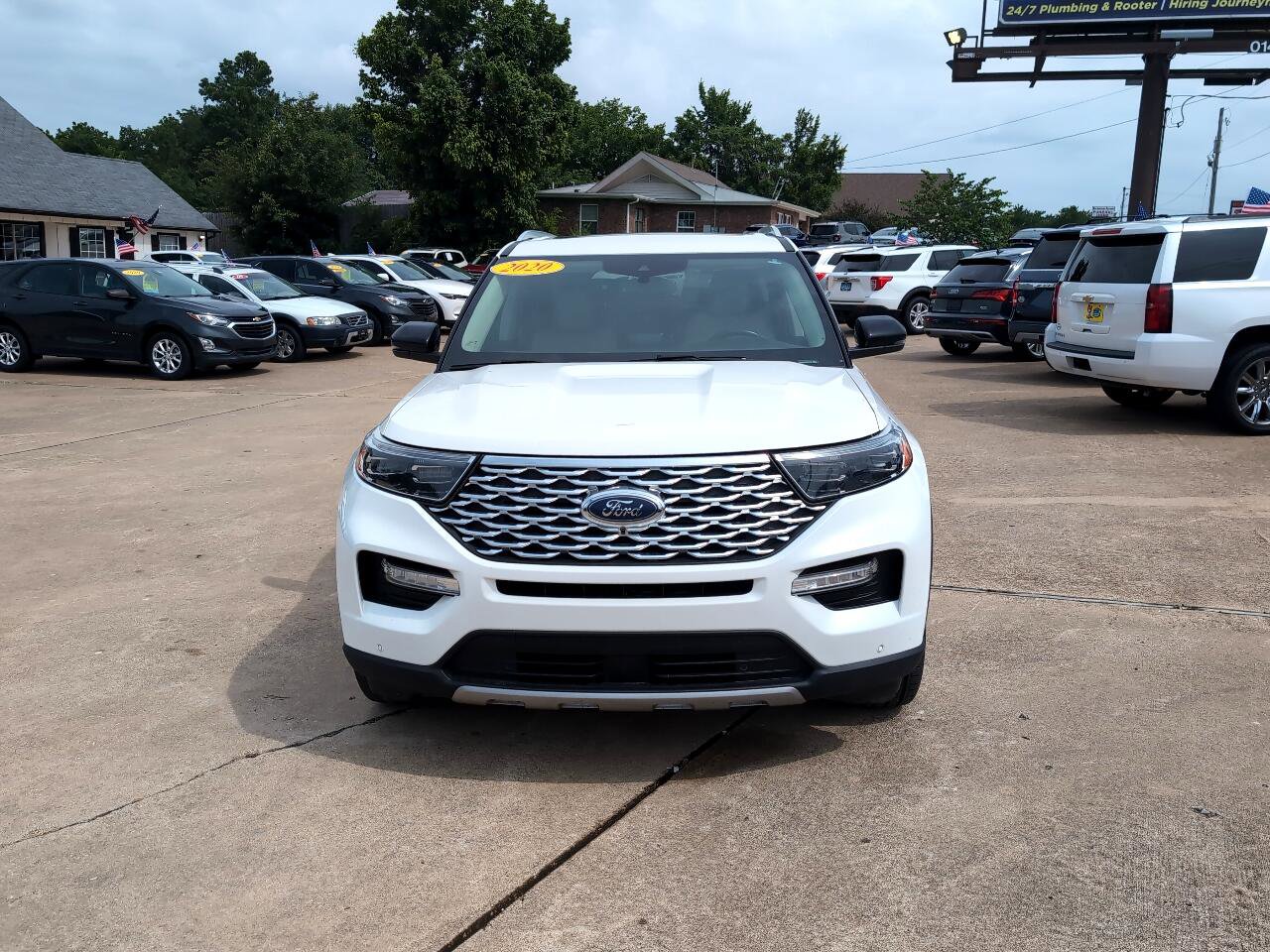 Used 2020 Ford Explorer Platinum w/ Premium Technology Package image 2