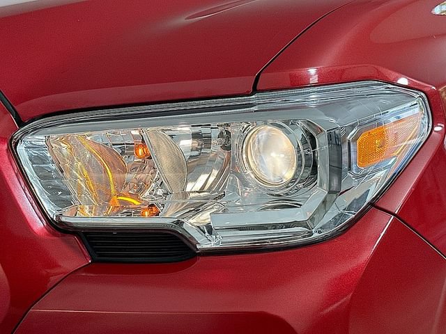 Used 2023 Toyota Tacoma SR AWD/4WD image 24
