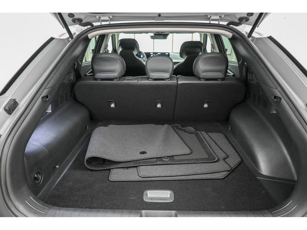 Used 2025 Kia EV6 Light w/ Light LR Technology Package image 37