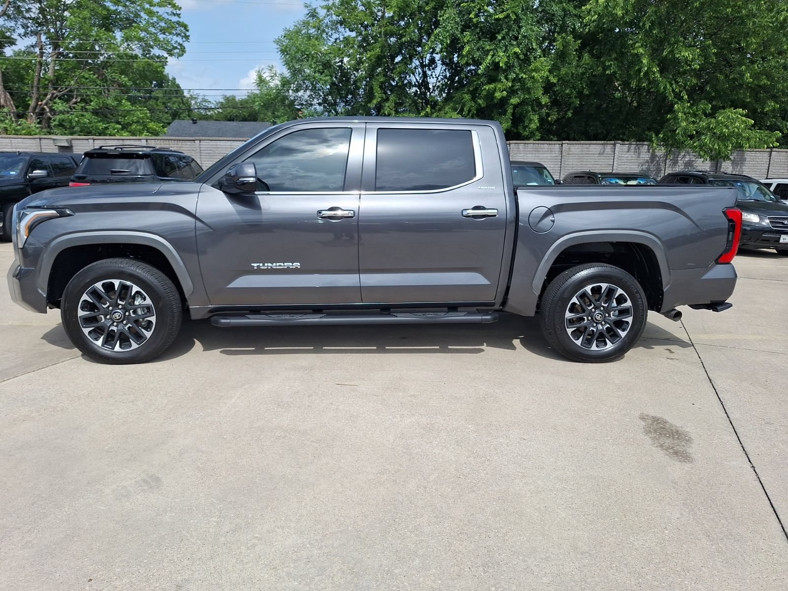 Used 2026 Toyota Tundra Limited w/ Power Package AWD/4WD image 3