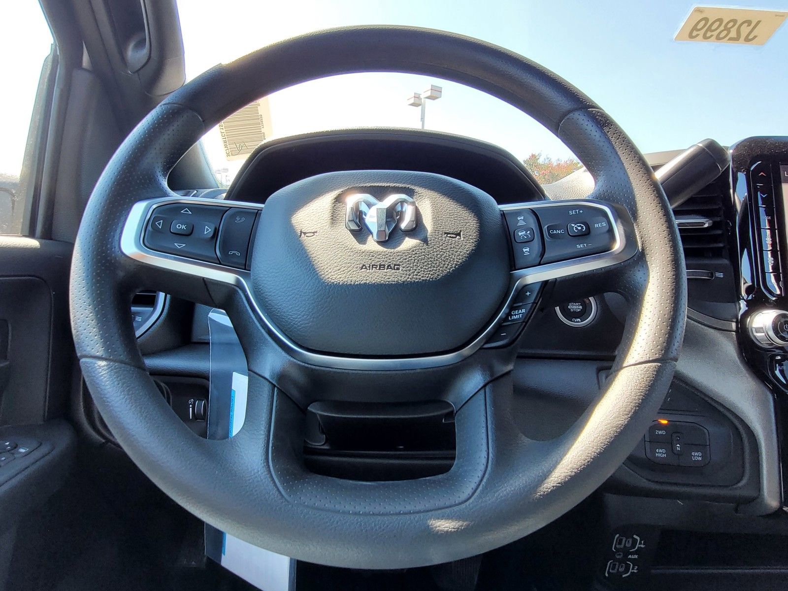 New 2025 RAM 3500 Tradesman AWD/4WD image 16