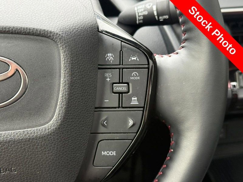 Used 2024 Toyota Prius Prime FWD image 21