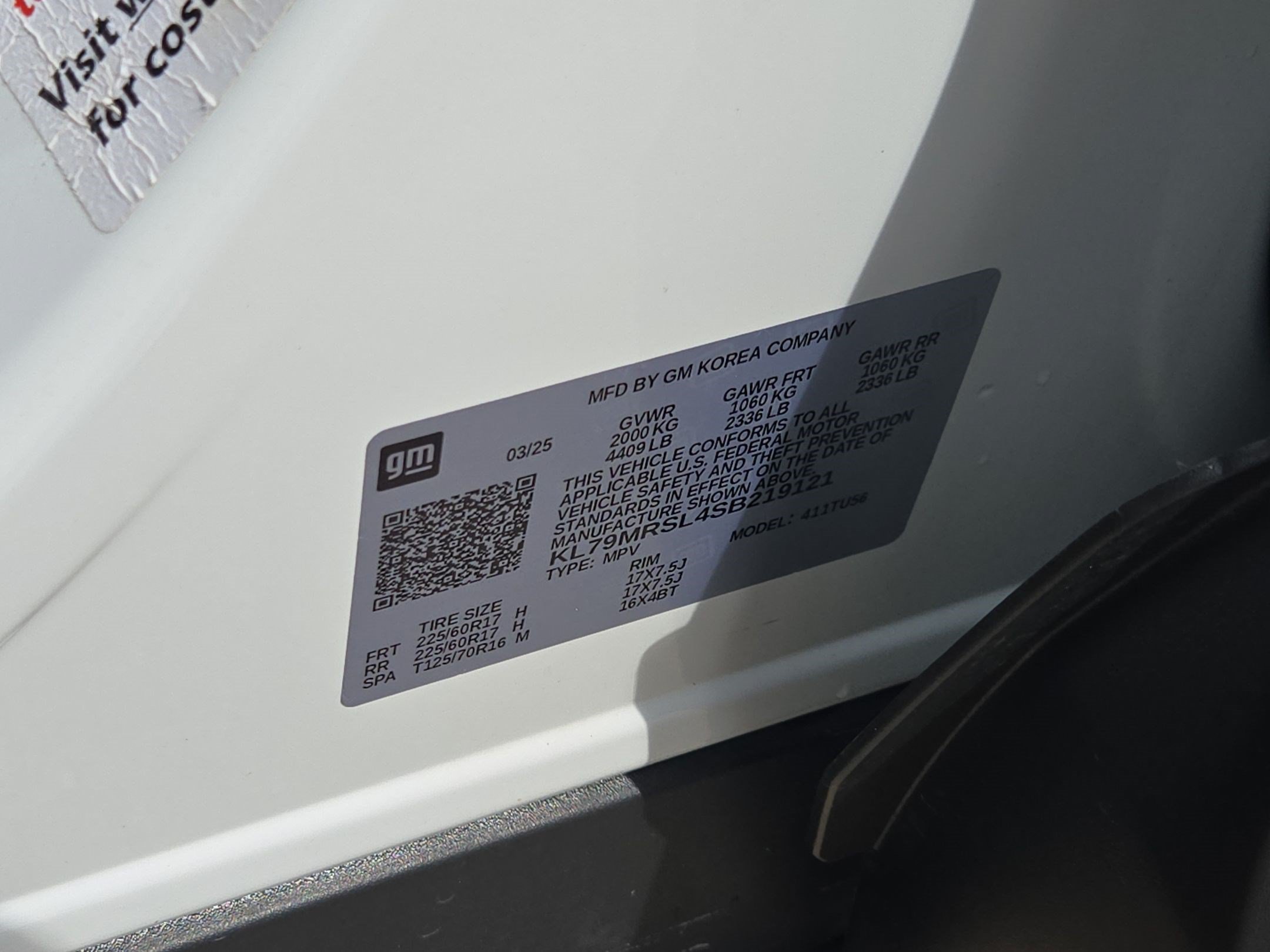 Used 2025 Chevrolet TrailBlazer LT AWD/4WD image 35
