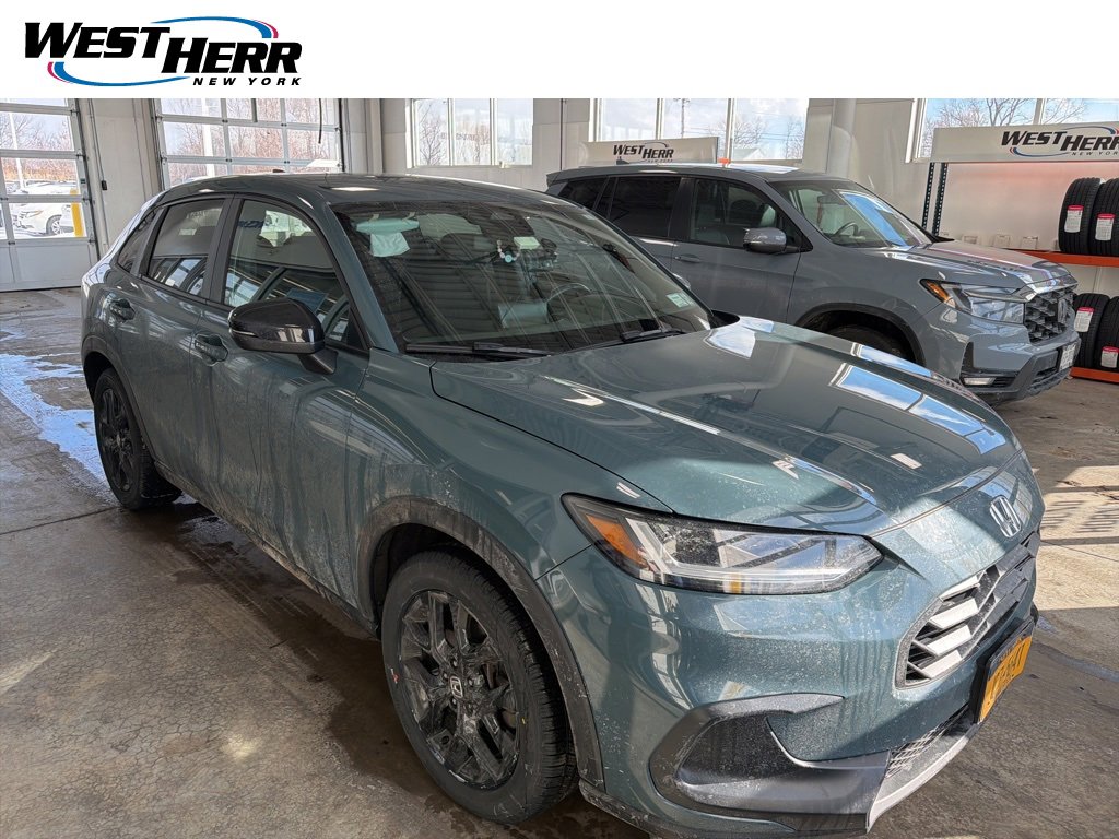 Used 2023 Honda HR-V Sport image 1