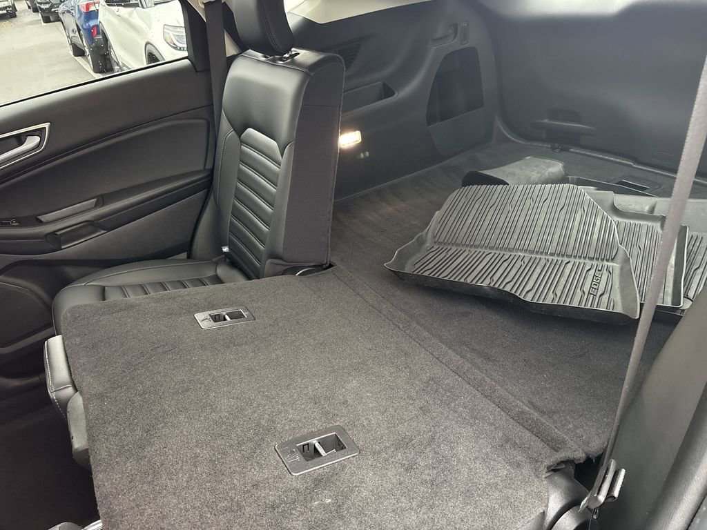 Used 2024 Ford Edge SEL w/ Convenience Package AWD/4WD image 36