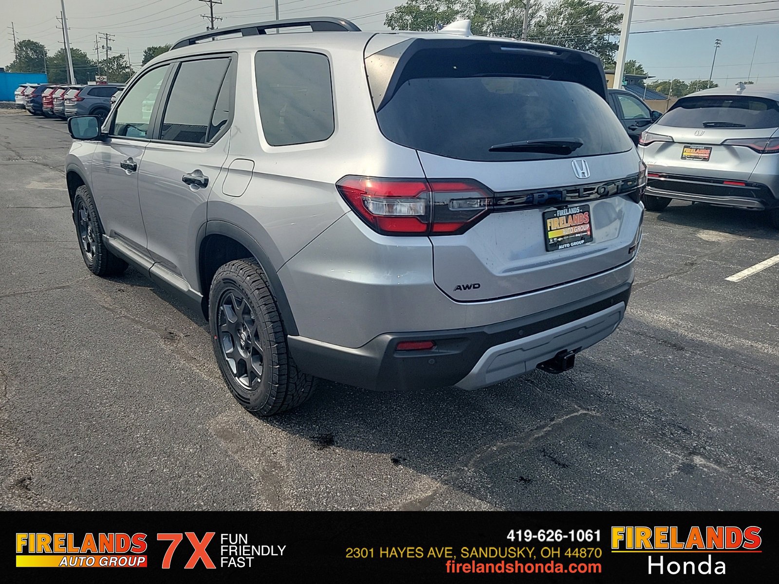 New 2025 Honda Pilot TrailSport image 9