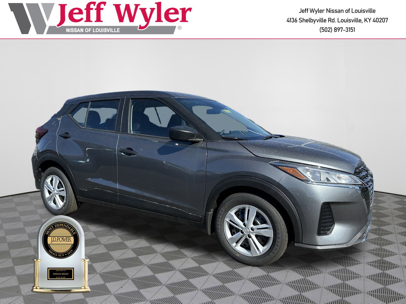 New 2025 Nissan Kicks Play S