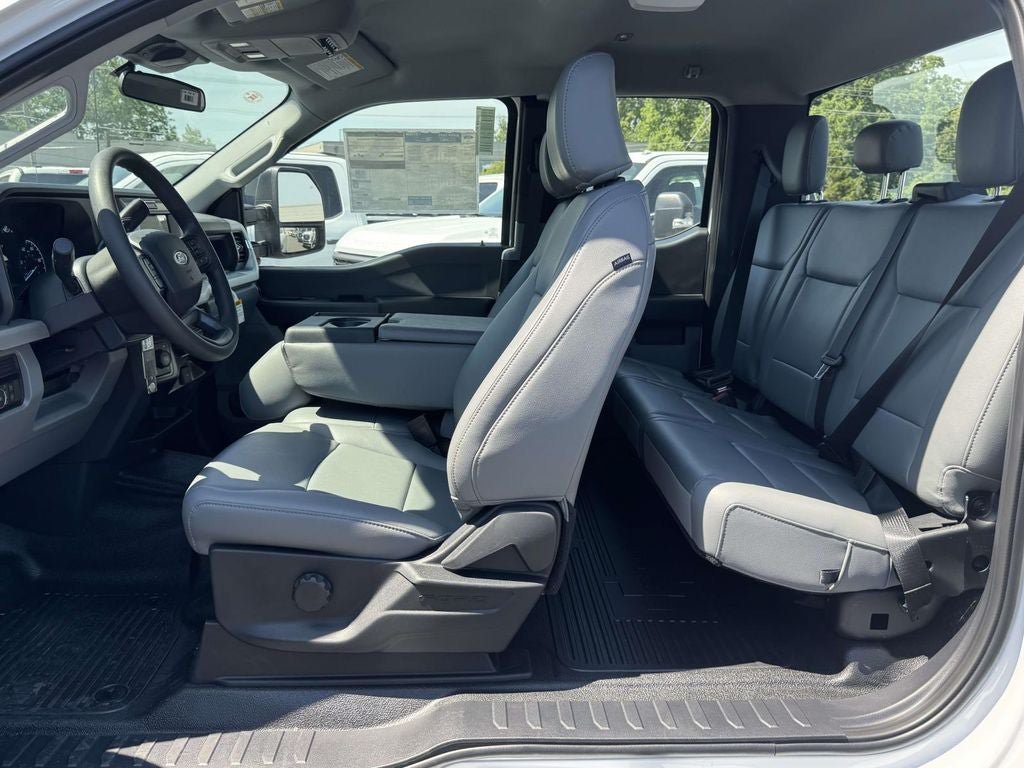 New 2026 Ford F350 XL w/ FX4 Off-Road Package AWD/4WD image 12
