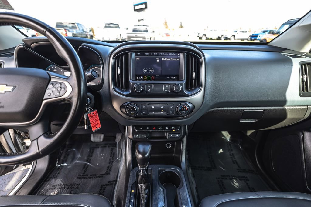 Used 2022 Chevrolet Colorado Z71 image 25