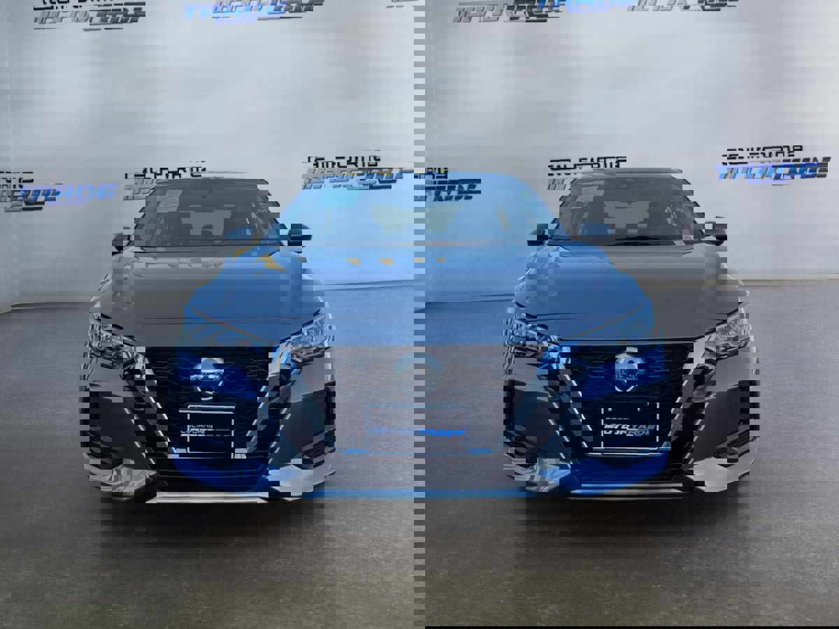 Used 2020 Nissan Sentra S image 2