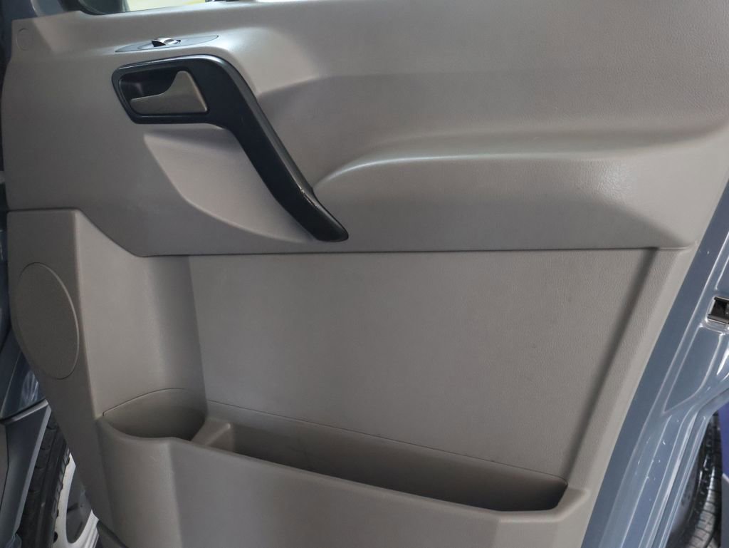 Used 2019 Mercedes-Benz Sprinter 170 image 10