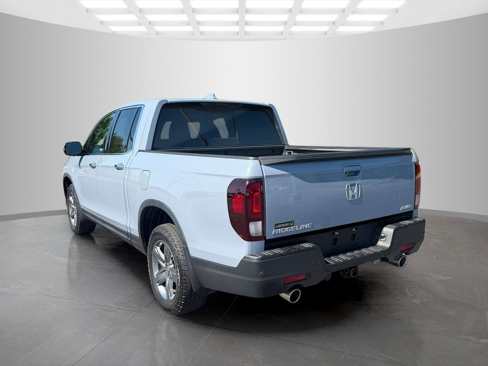 Used 2023 Honda Ridgeline RTL-E image 4
