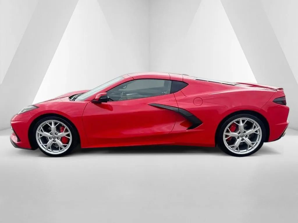 Used 2022 Chevrolet Corvette Stingray Preferred Cpe RWD image 4