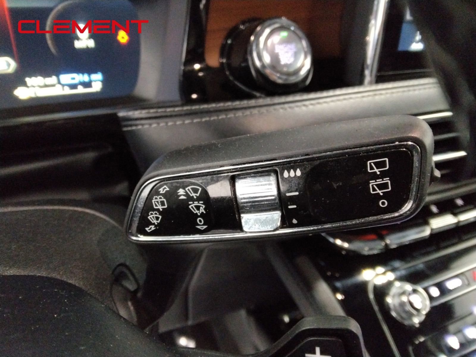 Used 2021 Lincoln Corsair Grand Touring w/ Equipment Group 301A image 17