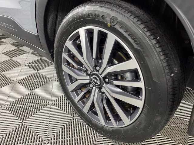 Used 2023 Nissan Kicks SV FWD image 15