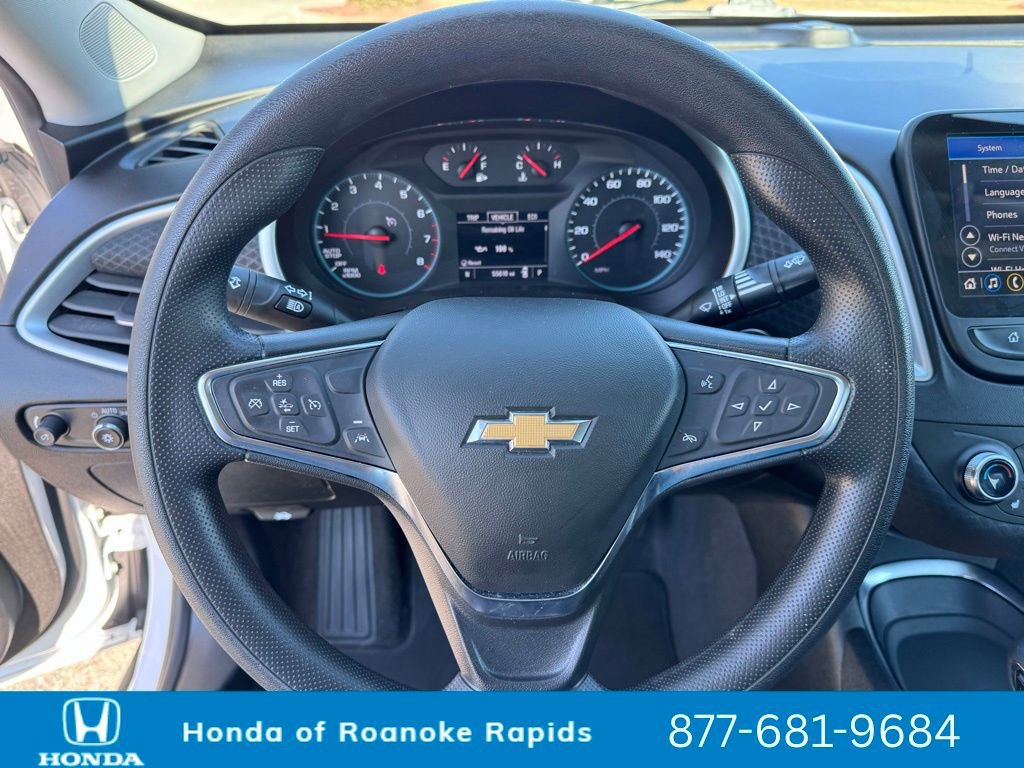 Used 2024 Chevrolet Malibu LT image 11