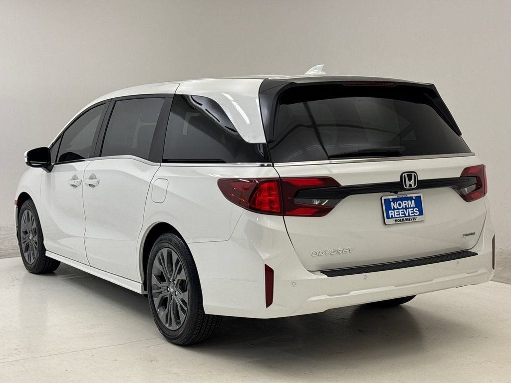 New 2026 Honda Odyssey Touring image 8