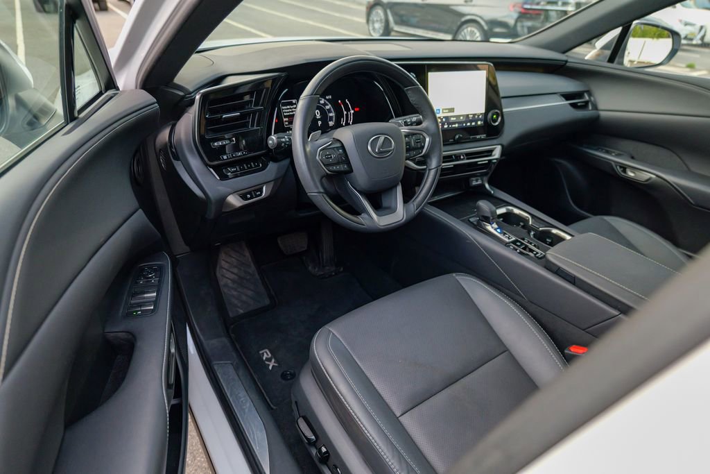Used 2024 Lexus RX 350 Premium w/ Accessory Package (Z1) AWD/4WD image 16