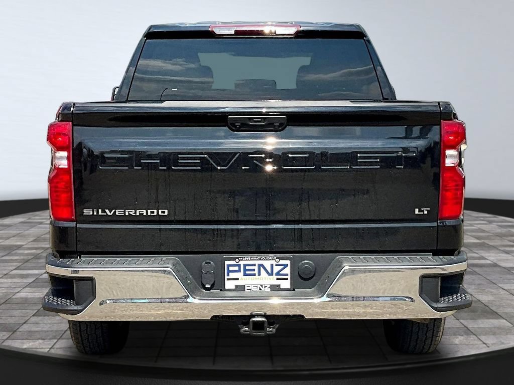 Used 2023 Chevrolet Silverado 1500 LT AWD/4WD image 6