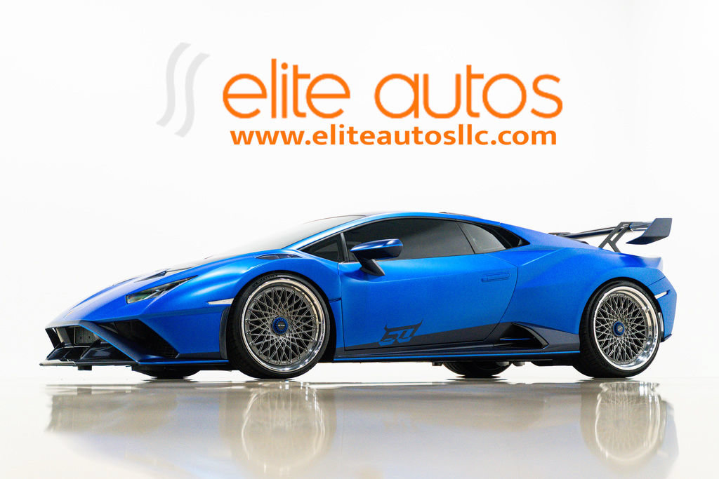 Used 2023 Lamborghini Huracan STO RWD image 2