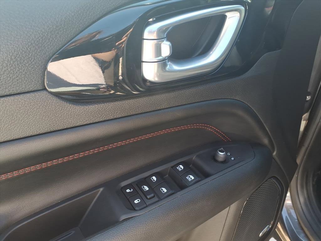 Used 2024 Jeep Compass Trailhawk w/ Sun and Sound Group image 12