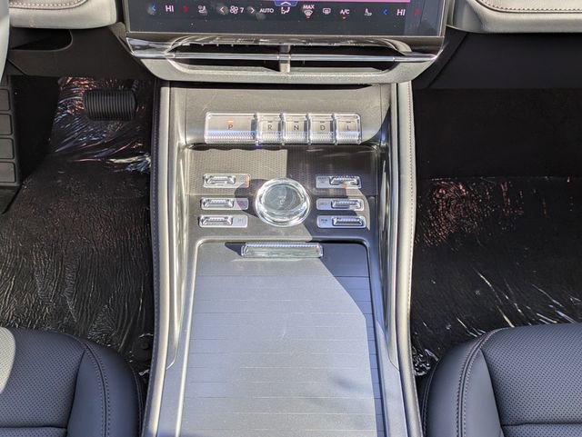 New 2026 Lincoln Nautilus Premier AWD/4WD image 19