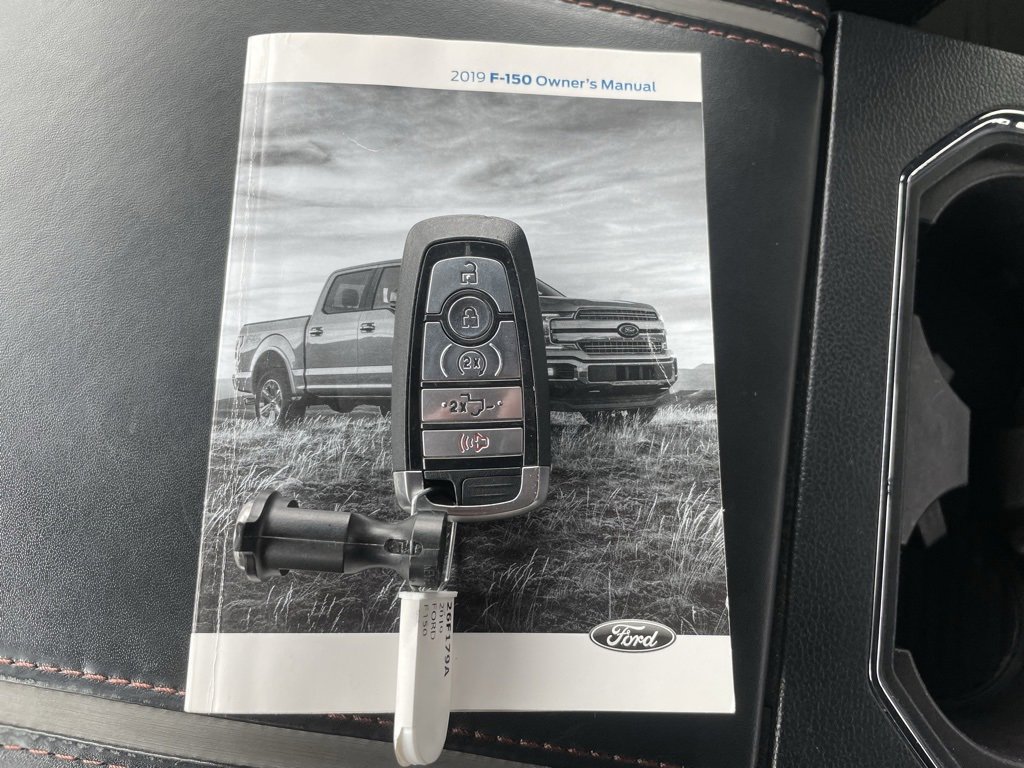 Used 2019 Ford F150 Platinum w/ Equipment Group 701A Luxury image 48