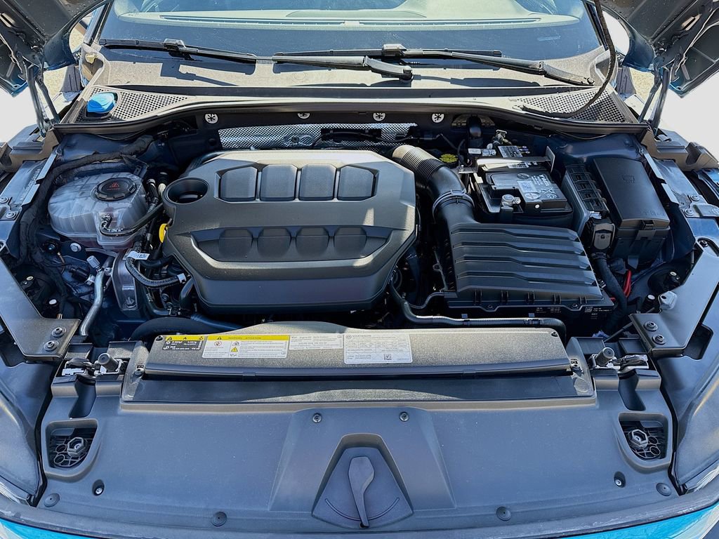Used 2023 Volkswagen Arteon SE image 31