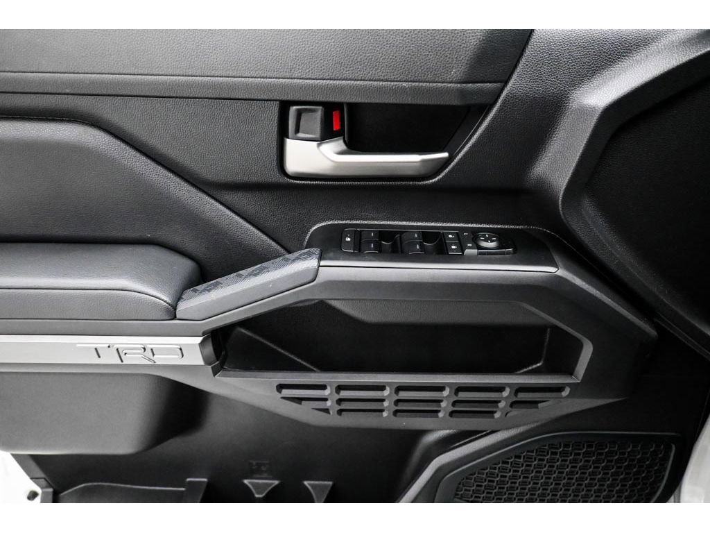 Used 2024 Toyota Tacoma TRD Off-Road w/ TRD Off Road Premium Package image 8