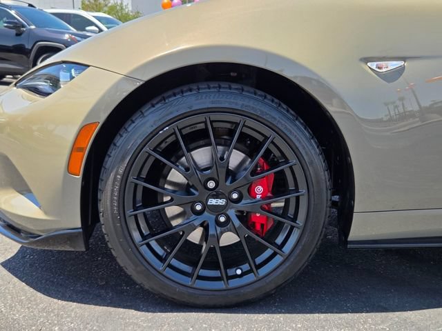 Used 2024 MAZDA MX-5 Miata Club w/ Brembo/BBS Recaro Package RWD image 9