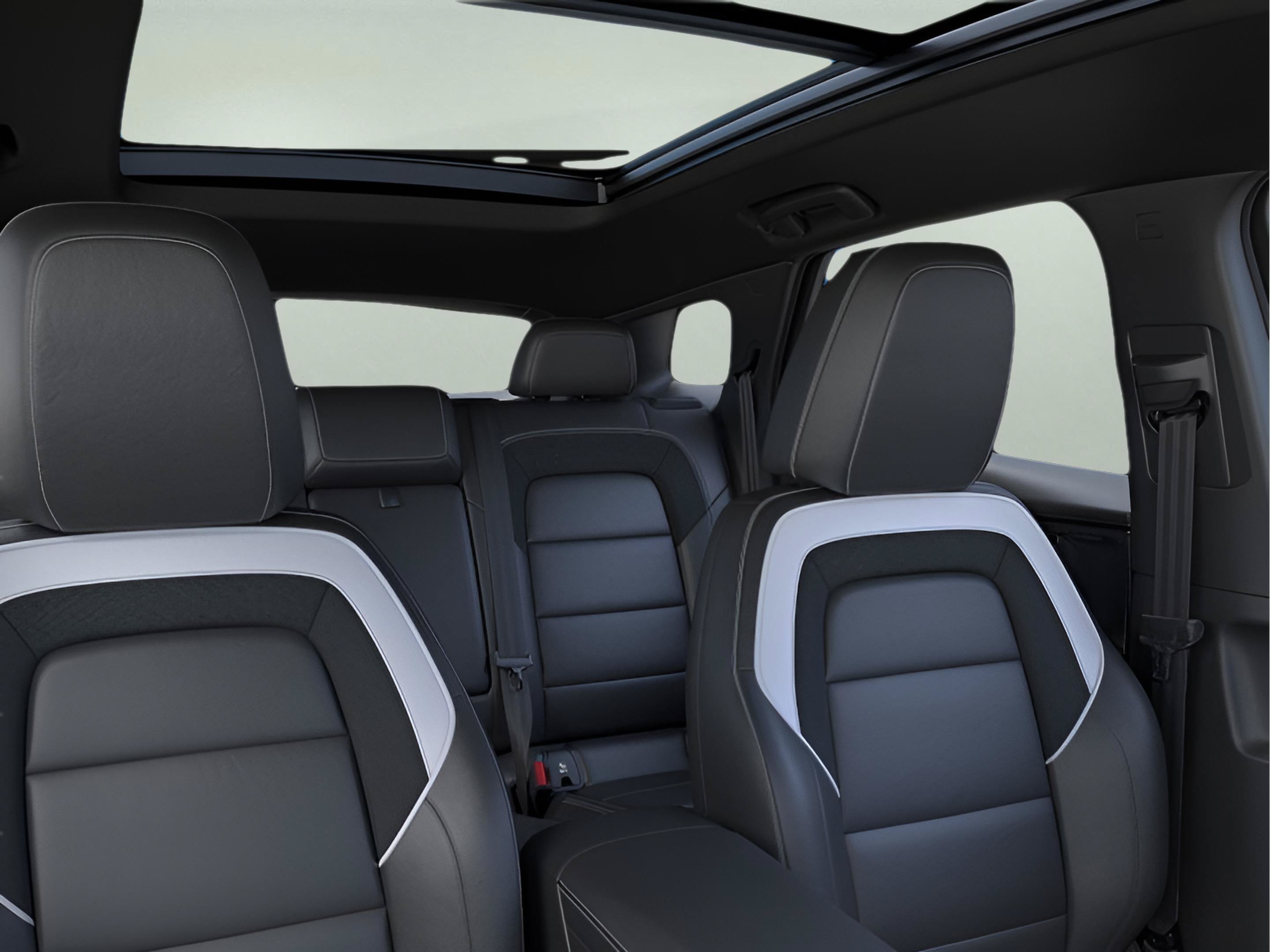 New 2025 Chevrolet Blazer EV LT AWD/4WD image 27