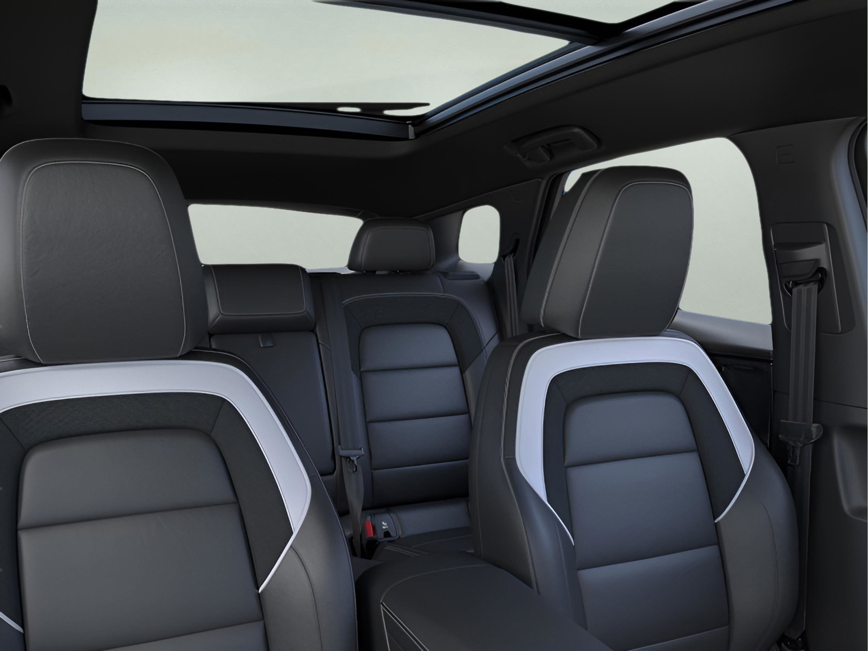 New 2025 Chevrolet Blazer EV LT image 27