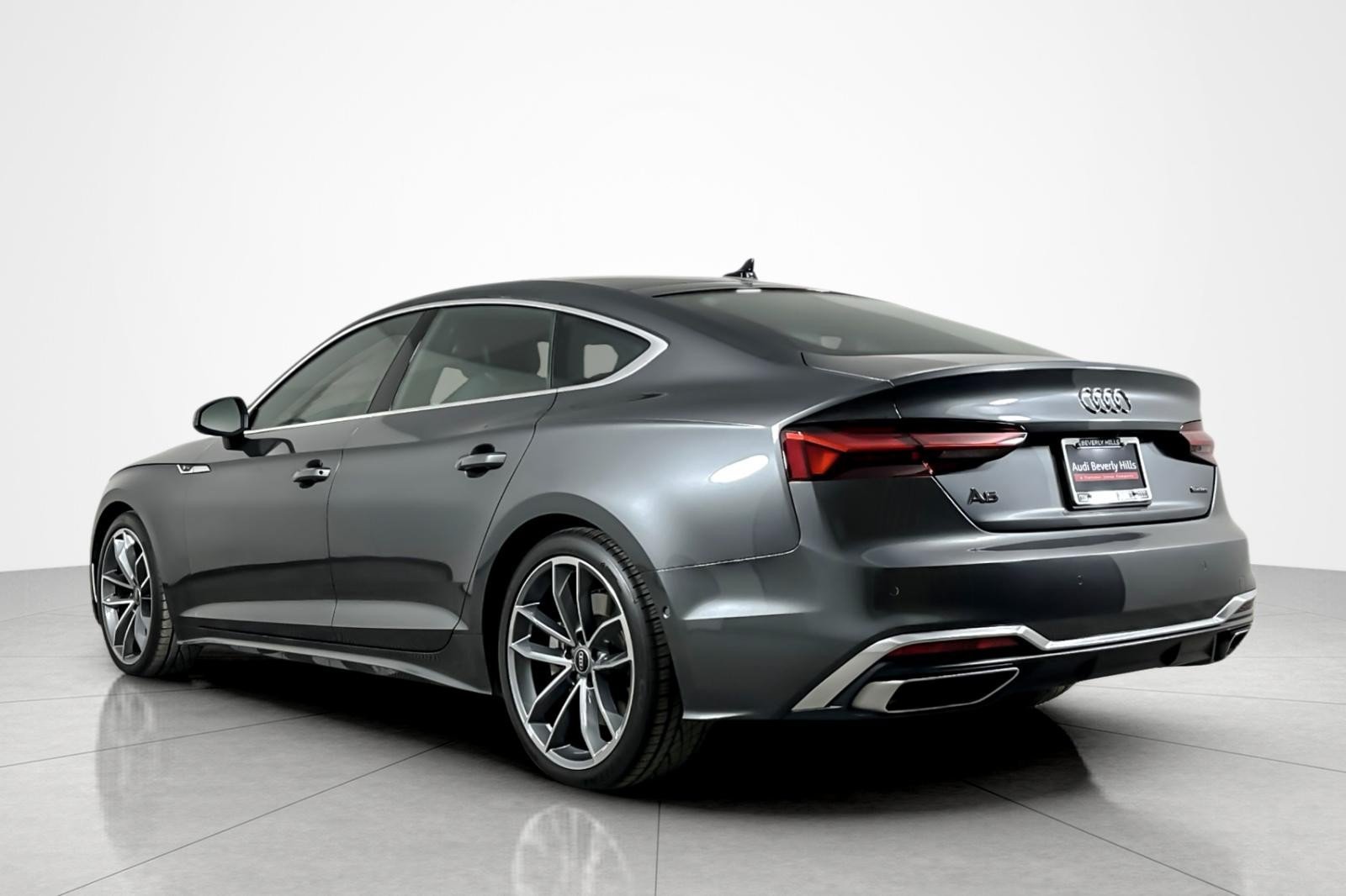 Used 2022 Audi A5 2.0T Prestige AWD/4WD image 3