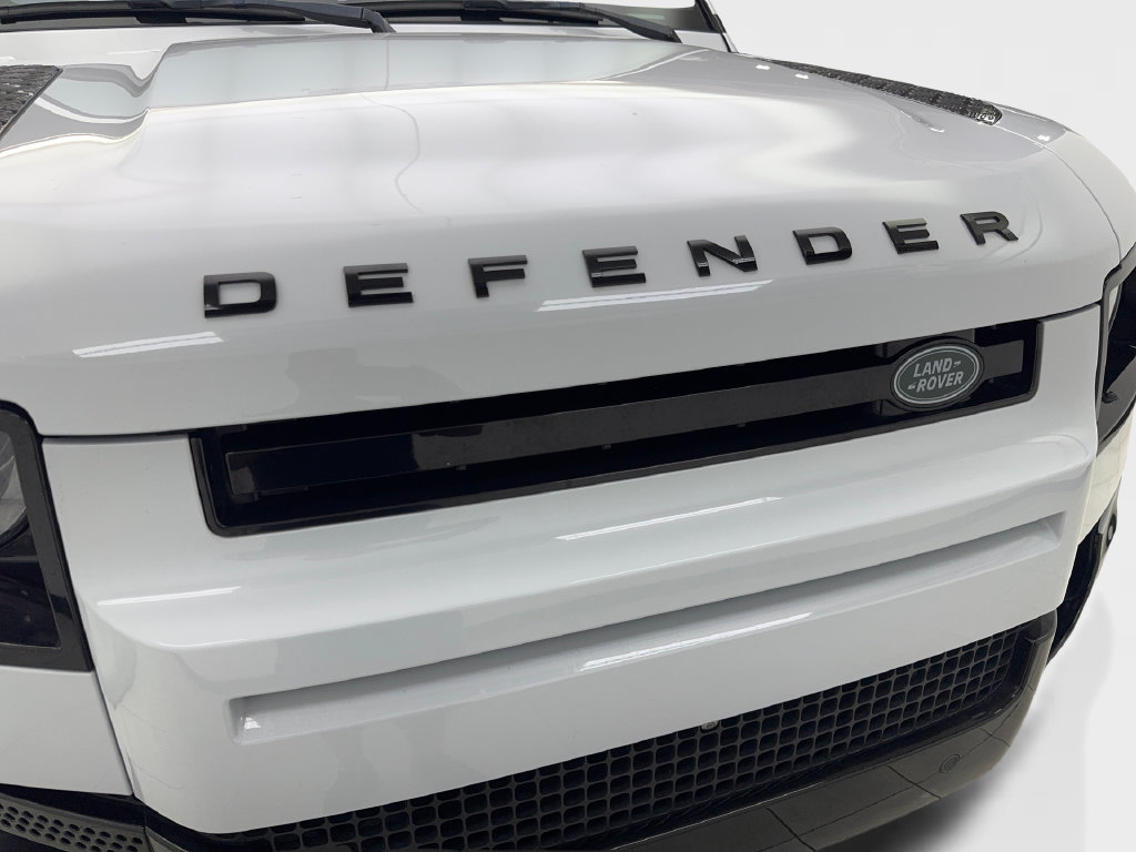 Used 2023 Land Rover Defender 110 V8 AWD/4WD image 27