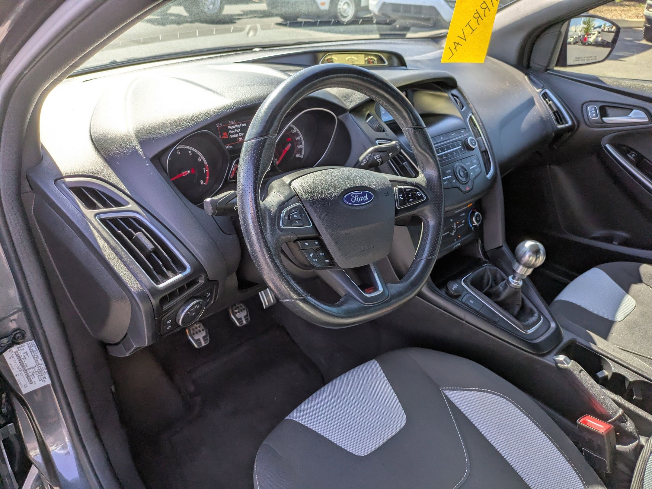 Used 2018 Ford Focus ST image 16