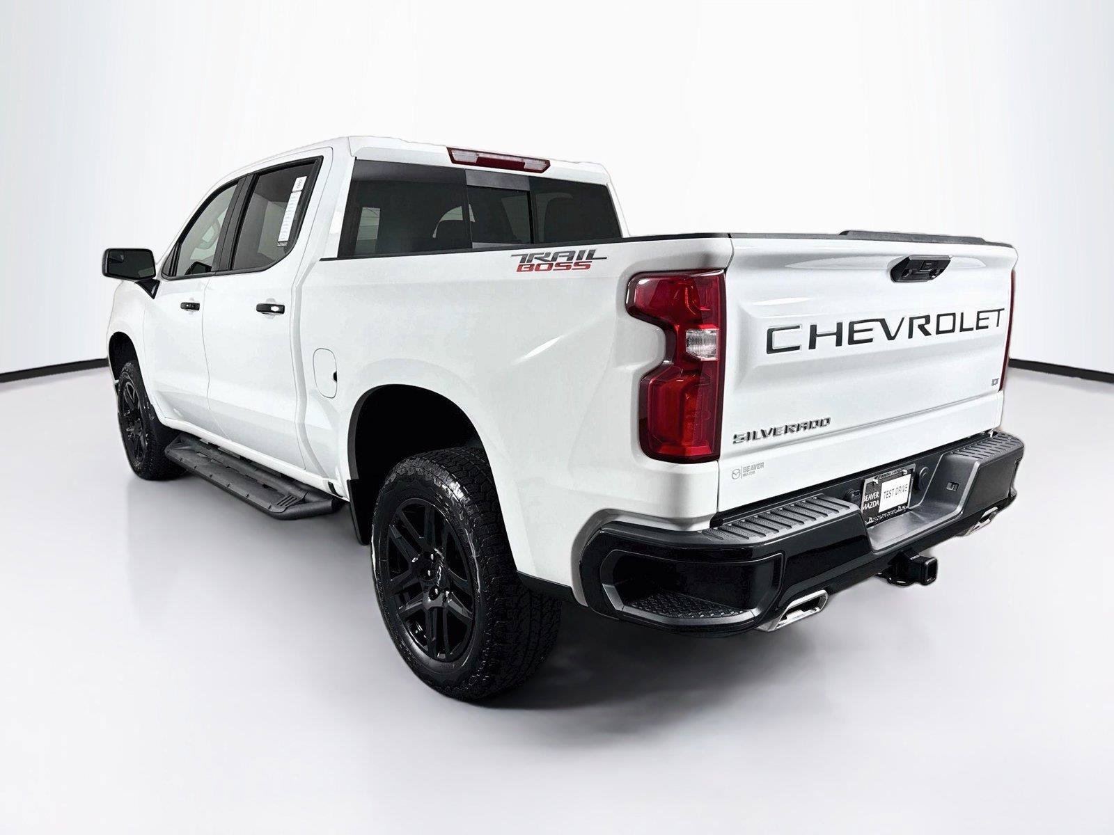 Used 2025 Chevrolet Silverado 1500 LT Trail Boss w/ Convenience Package II AWD/4WD image 13
