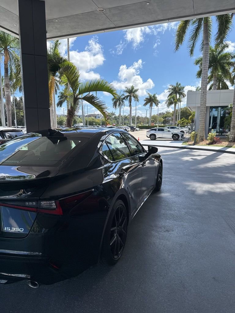 Used 2026 Lexus IS 350 F Sport w/ Technology Package RWD image 9