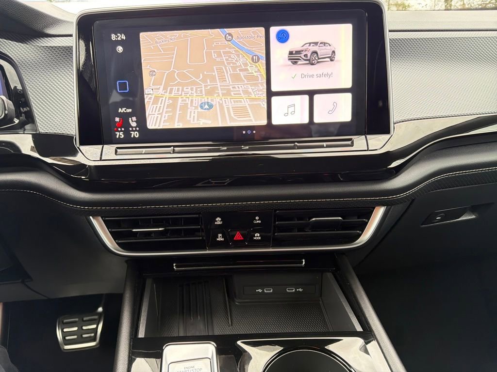 Used 2025 Volkswagen Atlas Cross Sport SEL Premium R-Line image 21