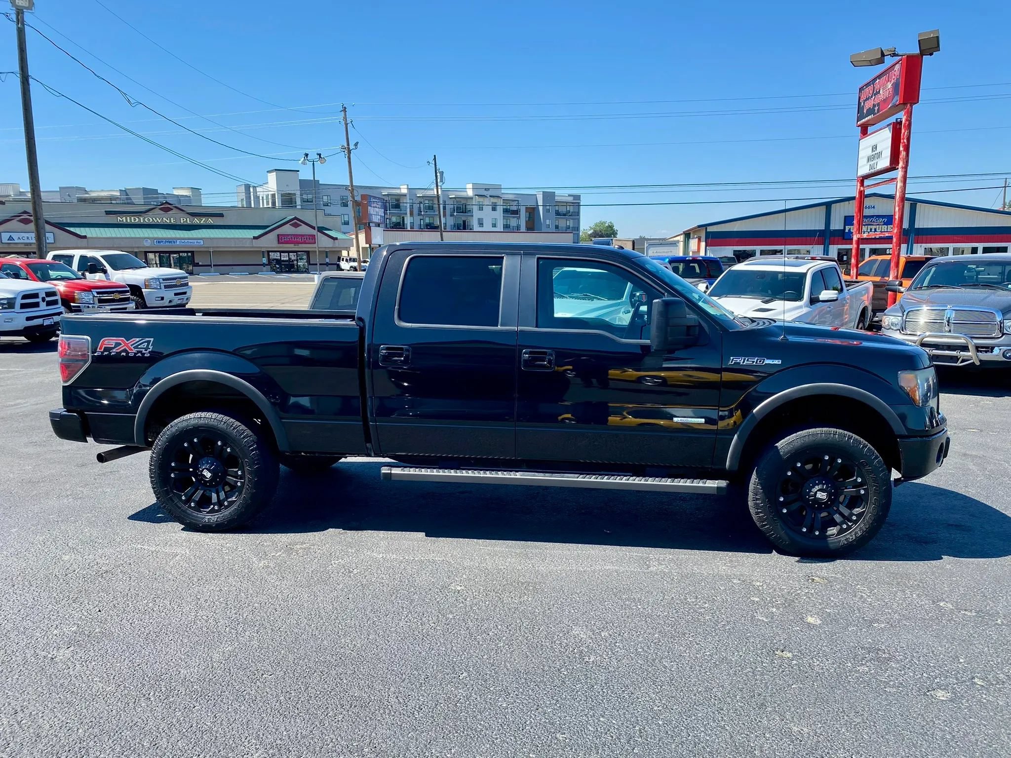 Used 2012 Ford F150 FX4 w/ FX Plus Pkg AWD/4WD image 3