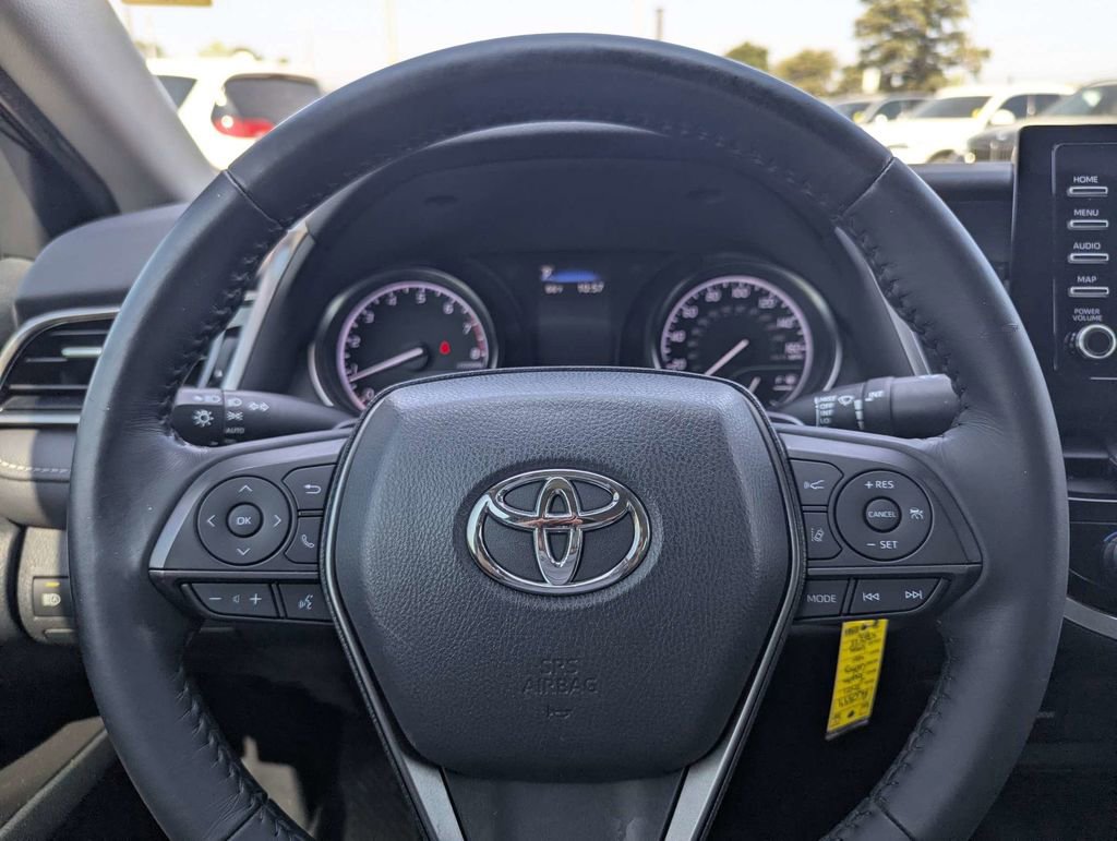 Used 2021 Toyota Camry SE image 26