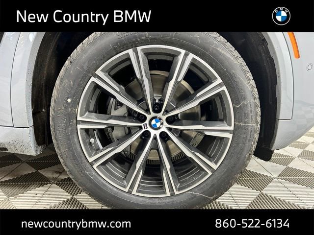 New 2026 BMW X5 xDrive40i w/ M Sport Package image 9