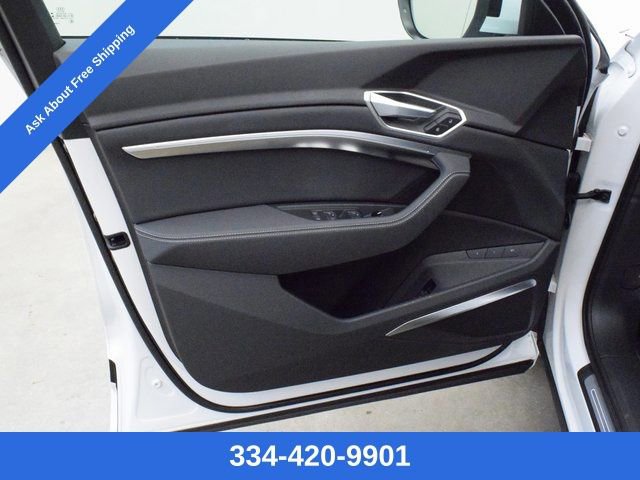 Used 2021 Audi e-tron Premium Plus w/ Premium Plus Package image 15
