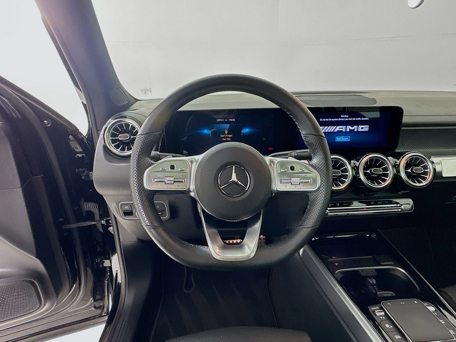 Used 2022 Mercedes-Benz GLB 35 AMG 4MATIC image 12