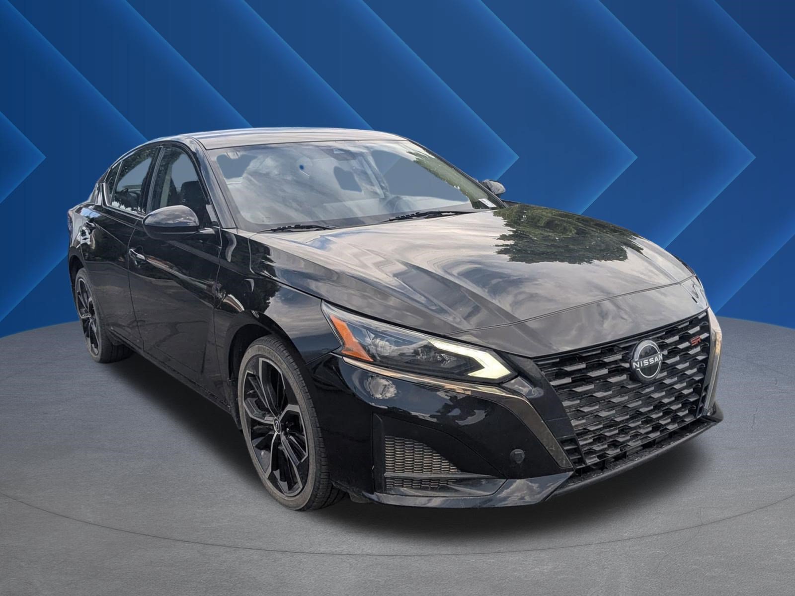 Used 2024 Nissan Altima 2.5 SR